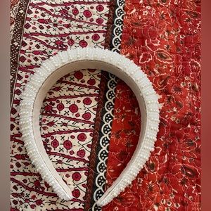 Pearl headband